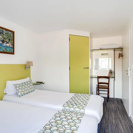 Initial By Balladins Bordeaux / Hotel
