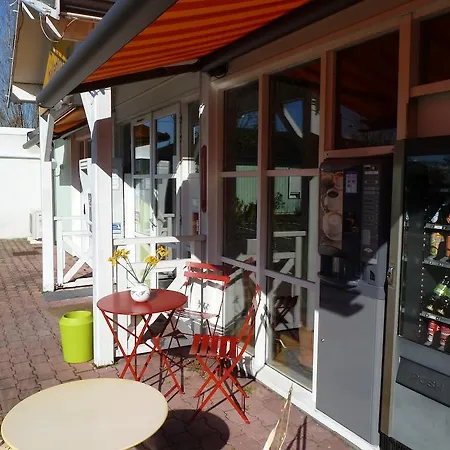 Initial By Balladins Bordeaux / 2* Eysines