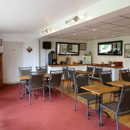 Initial By Balladins Bordeaux / 2* Eysines