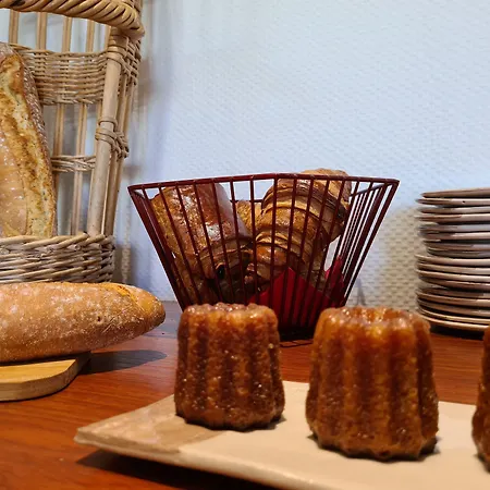 Initial By Balladins Bordeaux / 2* Eysines