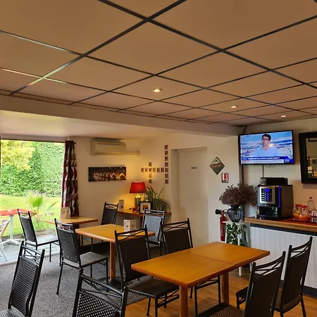 Initial By Balladins Bordeaux / 2* Eysines