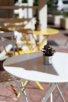 Otel Initial By Balladins Bordeaux / Eysines