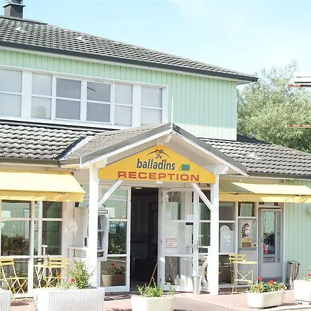 Otel Initial By Balladins Bordeaux /