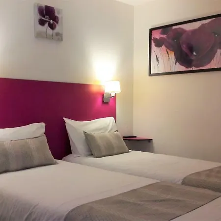 Initial By Balladins Bordeaux / Hotel 2*