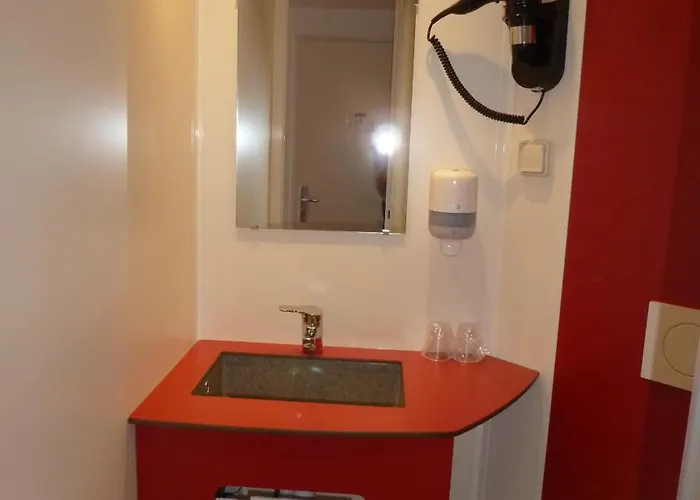 Initial By Balladins Bordeaux / Hotel Eysines