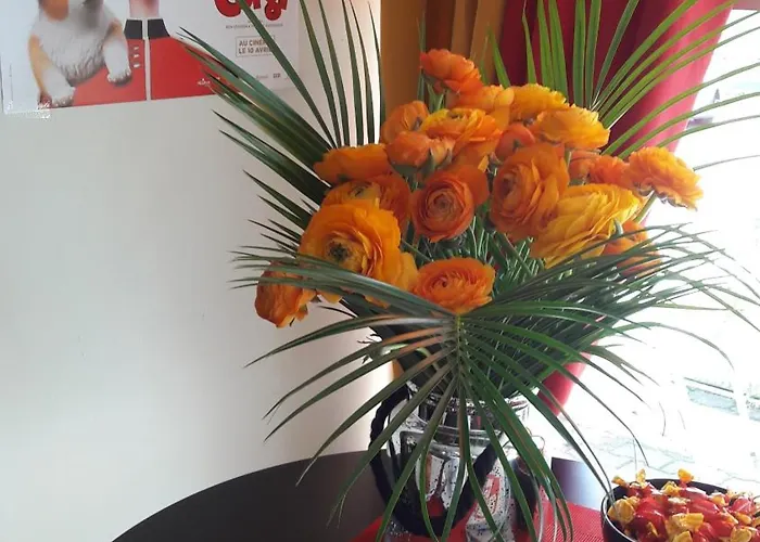 Initial By Balladins Bordeaux / 2*