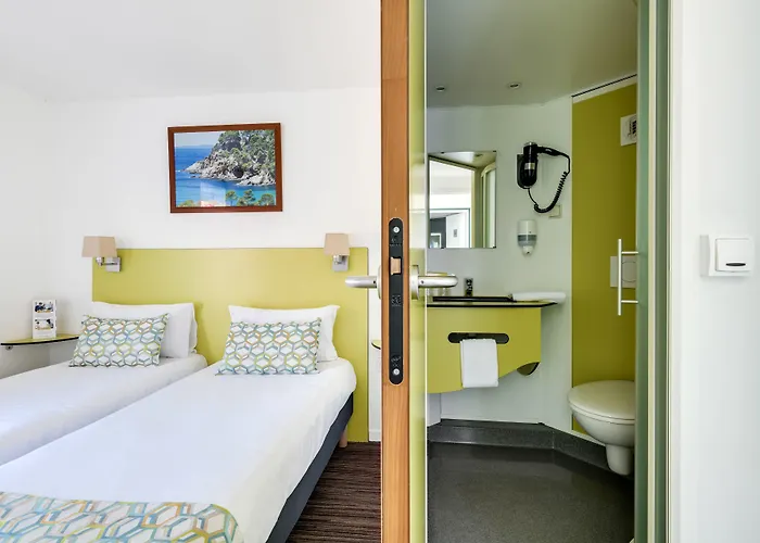 호텔 Initial By Balladins Bordeaux / 에이진느