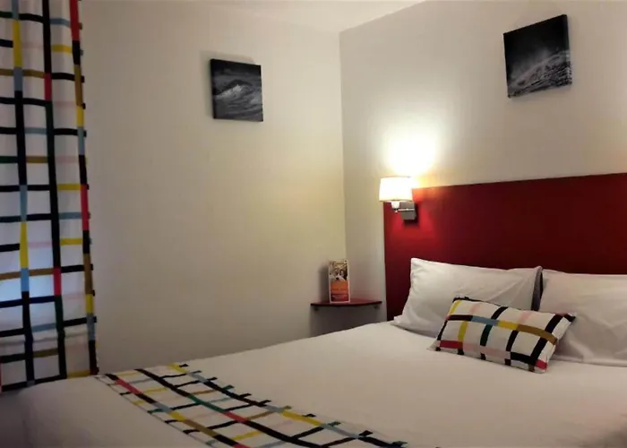 Initial By Balladins Bordeaux / Hotel 2*