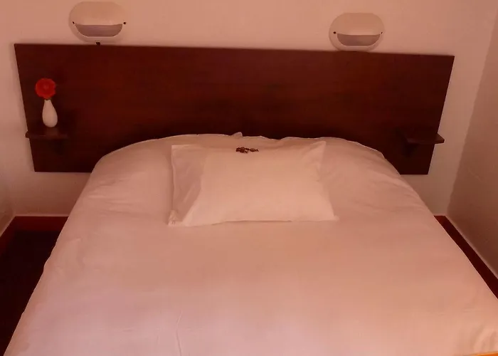 Initial By Balladins Bordeaux / 호텔